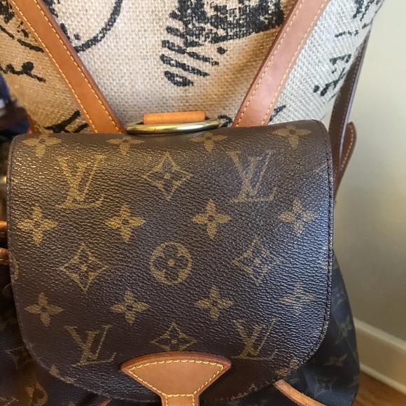 Authentic Louis Vuitton Montsouris MM Backpack - Picture 3 of 16